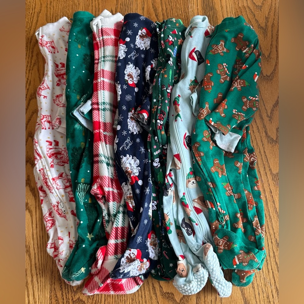 7 Christmas Themed Two-Way Zip Ups